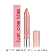 Moisturizing solid lip color