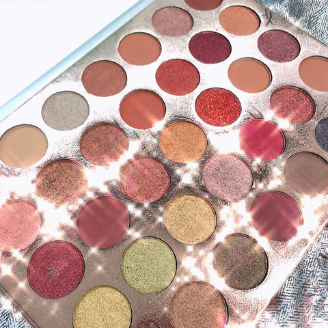 35 color eyeshadow palette - VerdeLux Cosmetics 