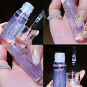 Moisturizing transparent lip gloss