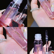 Glossy lightweight lip shine